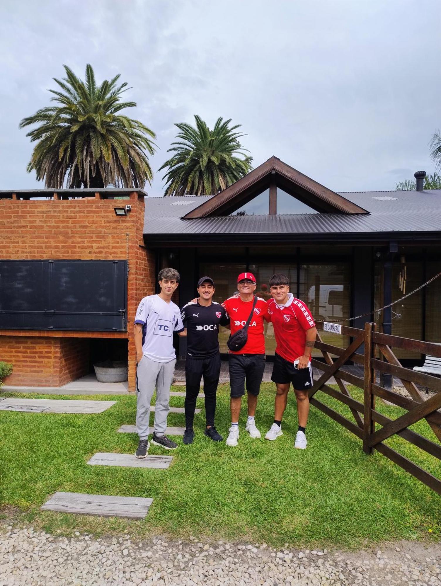 Apartament Escala Ezeiza Loft Con Desayuno Luis Guillon Zewnętrze zdjęcie