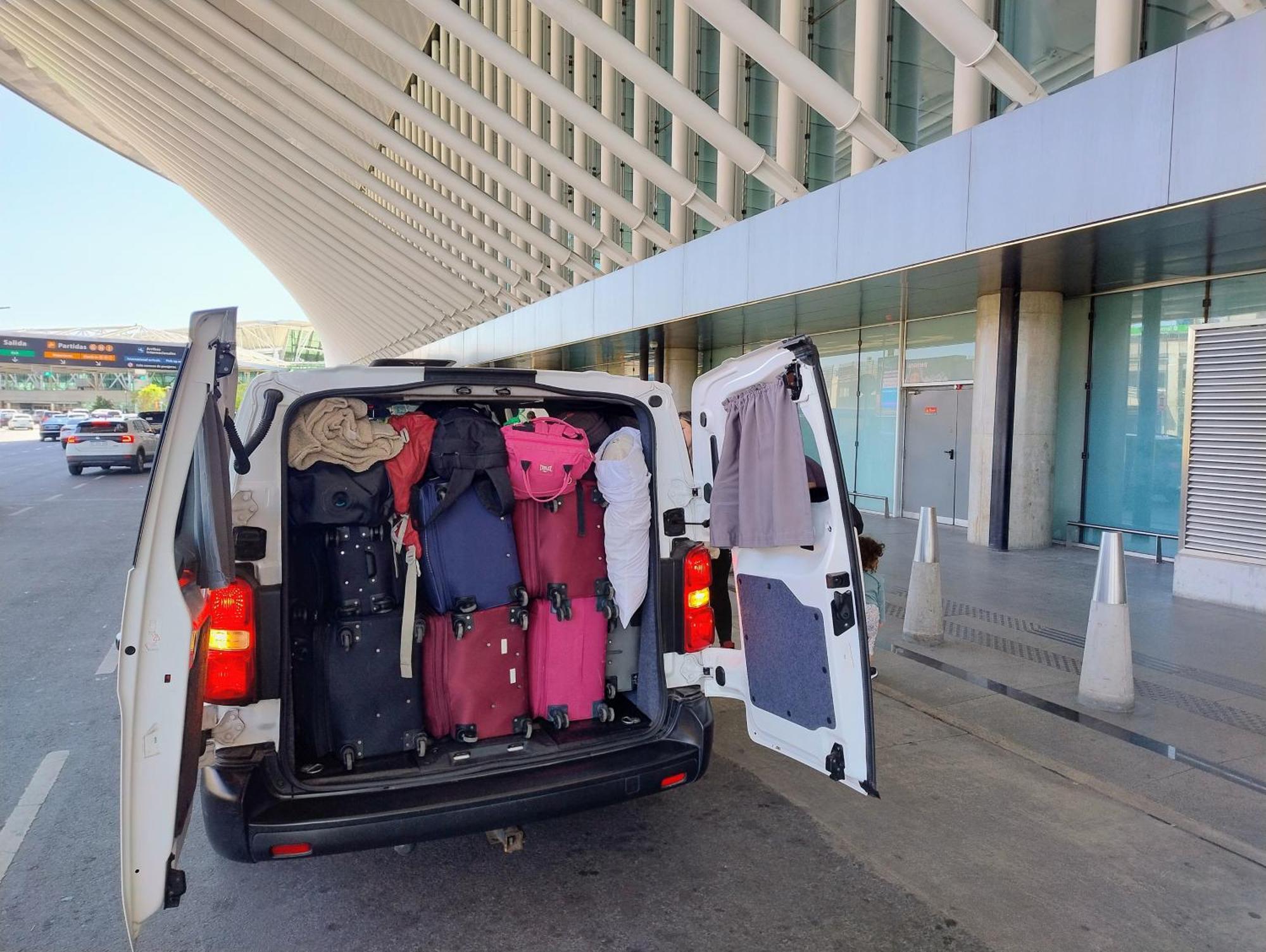 Apartament Escala Ezeiza Loft Con Desayuno Luis Guillon Zewnętrze zdjęcie